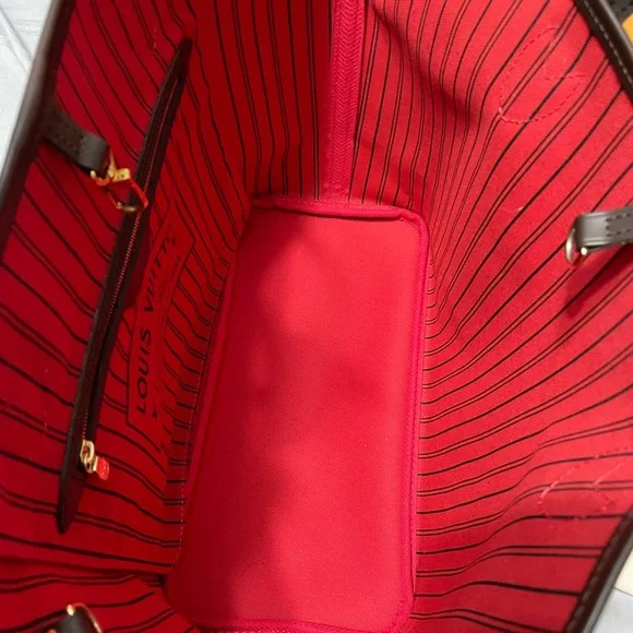 Louis Vuitton Neverfull MM Damier - Picture 7 of 12